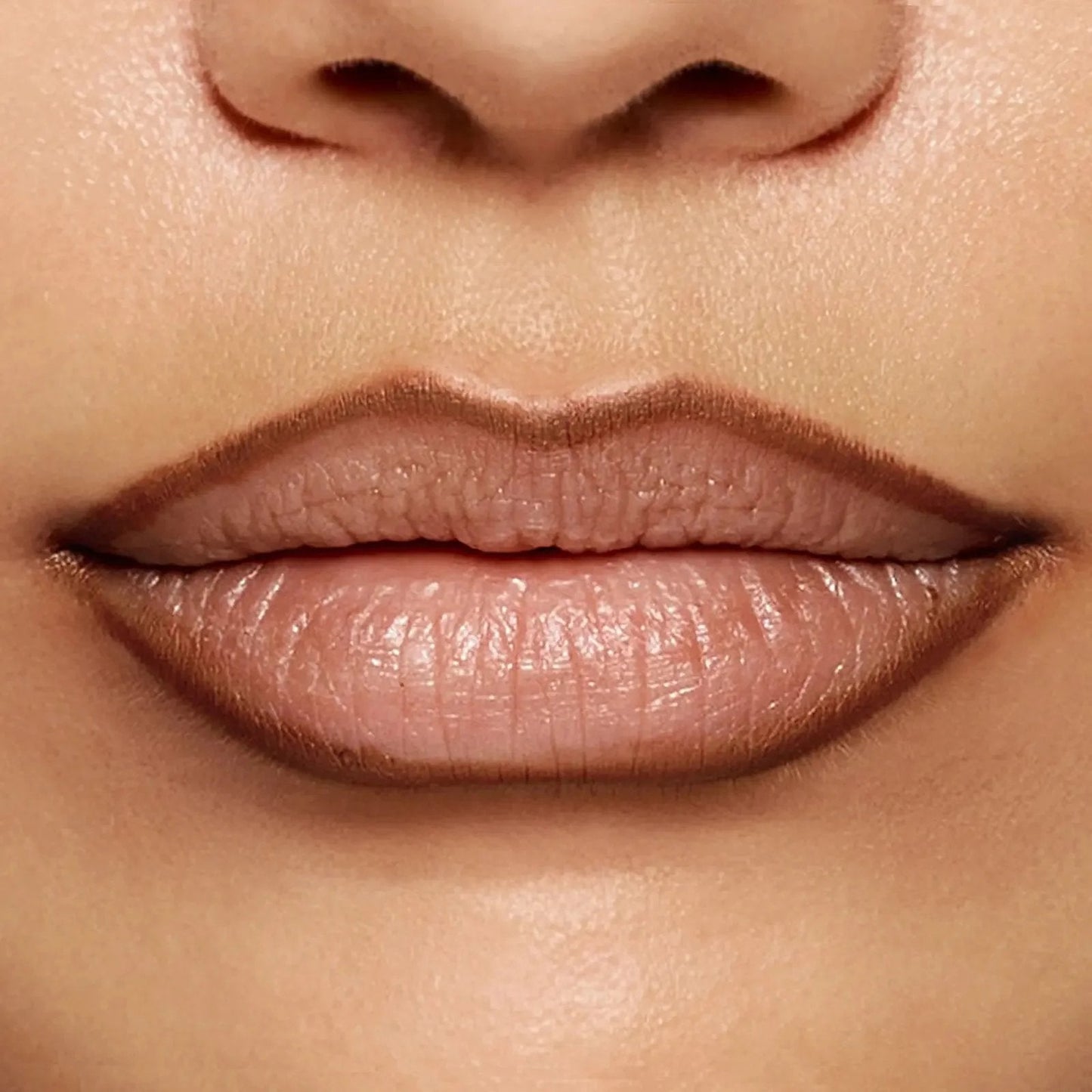 ACHANDISE Glide Lip Liner — Creamy, Blendable Color with Smooth Application