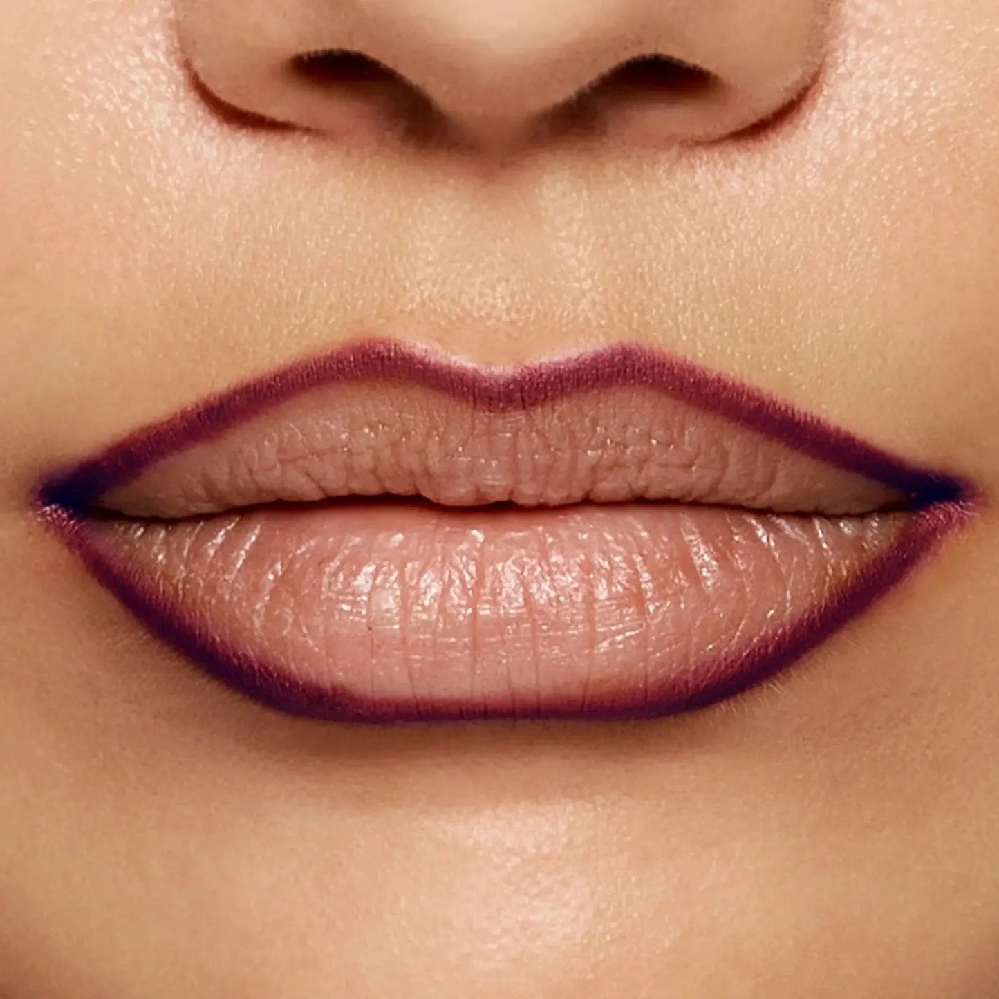 ACHANDISE Glide Lip Liner — Creamy, Blendable Color with Smooth Application