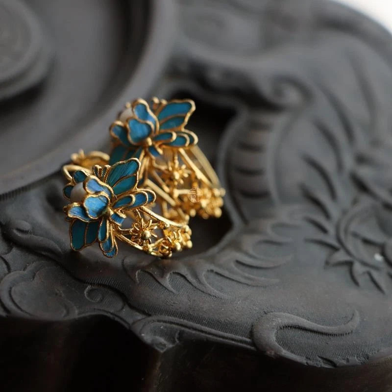 Cloisonne Lotus Retro Filigree Winding Earrings Designer Unique